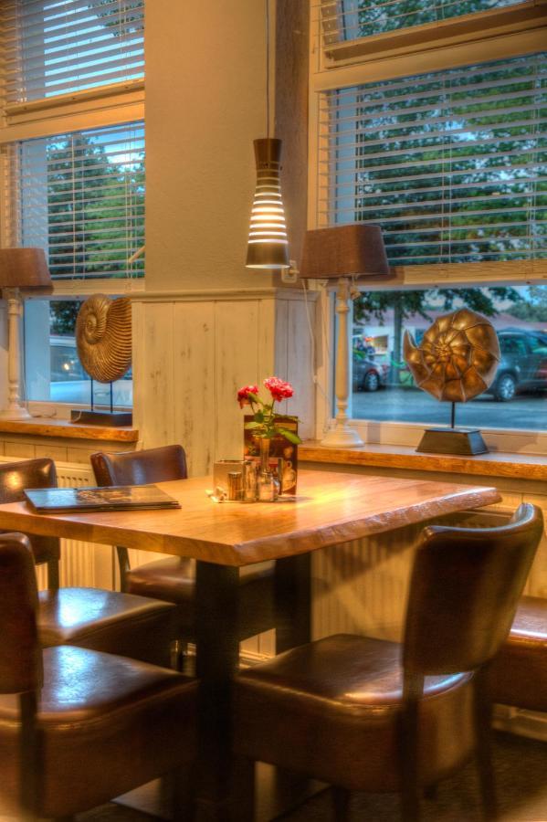 Restaurant Und Pension Zur Nassen Ecke Wittenbeck Bagian luar foto