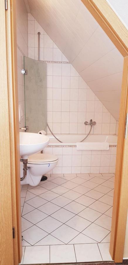 Restaurant Und Pension Zur Nassen Ecke Wittenbeck Bagian luar foto